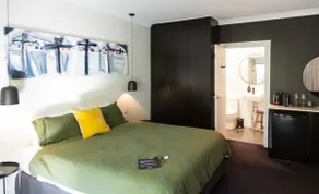 Crush Guest Room & Ensuite-Hewitson Barossa Valley - Image 5