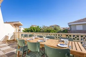 Les Mouettes: 2-bedroom Sea View, Beach 30 m away, 3 Stars - Image 5