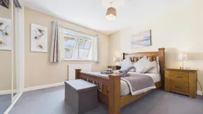 Harry's - 2 Bedroom Holiday Home - Tenby - Image 3