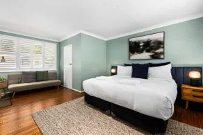 Bendalong - Rural Retreat, Short Drive to CBD - Image 5