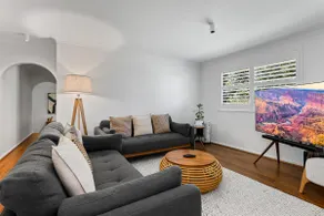 Bendalong - Rural Retreat, Short Drive to CBD - Image 2