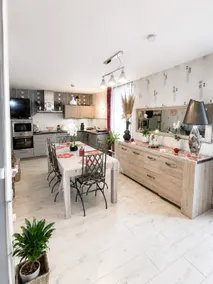 House with garden • 8 people • Pets allowed - Image 2