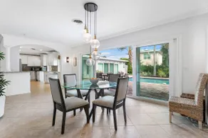 Tropical Oasis - 4 BE/2BA- 8 beds - Heated Pool - Image 2