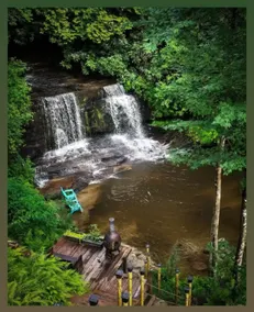 Mountain Home|Backyard Waterfall|Sleeps 10+|pets+ - Image 3