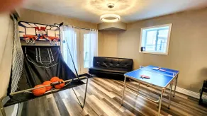 6 Bdrm Lake view, Luxury, Modern Cottage w Hot Tub - Image 2