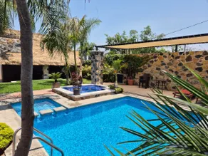 Azomalli Teques House (6 people) - Image 2