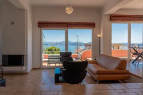 Villa Artia - Subtle elegance in a seaside village - Image 3