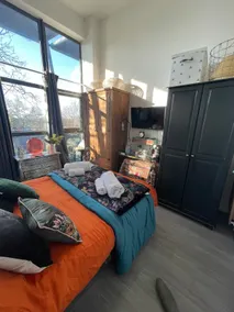 Gorgeous one bedroom flat for singles or a couple - Image 3