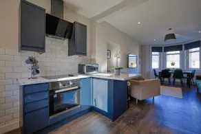 The White City Apartment - Image 3