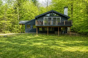 Summer Oasis: Fire Pit & Outdoor Movie Nights - Image 2