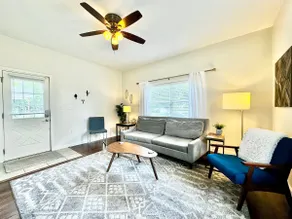 Loft on Landess - Image 2