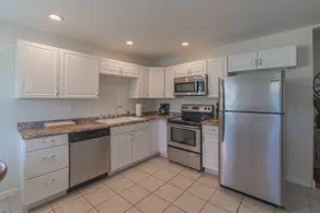 Loft on Landess - Image 5
