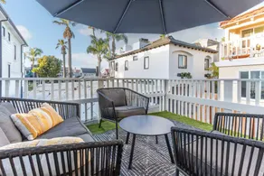 Surf, Sand & Sunsets Beach Bungalow! - Image 5