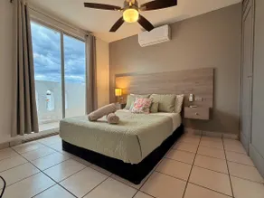 Private Condo - A/C - We Invoice - Image 3