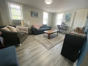 Explore Scenic MQT! Bluff St Estates 1st Floor Apt - Image 2