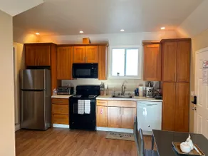 Charming Guest House - Image 4