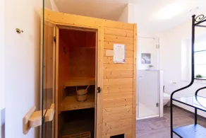 High-quality Carpe Diem vacation home with fireplace and sauna - Image 4