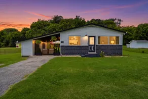 Modern Cottage Retreat Near UT, Airport & Smokies - Image 2
