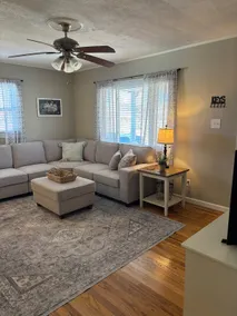 Cute and Cozy Farmhouse Chic - Image 2