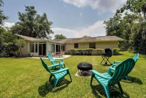 Family Friendly, Fenced Yard, Dogs Ok, Fire Pit - Image 2