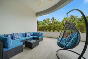 Cable Beach condo with ocean views - Image 2