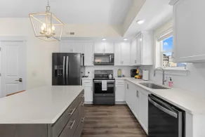 Modern getaway between Mission Ridge & Leavenworth - Image 5