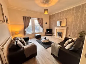 THE LION’S REST - BOUTIQUE APARTMENT SUITE. - Image 3