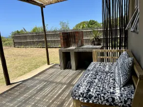 Techobanine Bay, Ponta Mamoli - Beach Cottage - Image 4