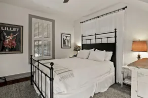 Healdsburg Plaza Gem-Hot Tub and Tastings Included - Image 5