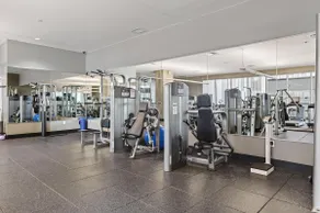 Spire Loft/Washer/Dryer/Free Parking/Pool/Gym - Image 5