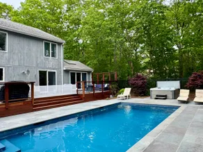 Oak Bluffs with Pool! Perfect for Entertaining! - Image 5