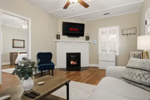 Cozy Cottage - Image 2