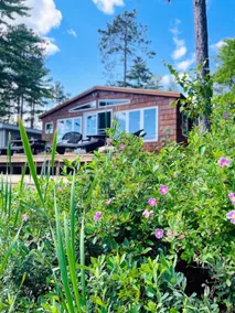 CedarCottage•Sauna•HOTTUB•Fireplace• Lakefront - Image 4