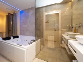 Villa de Plan Apartments&Suites - Image 2