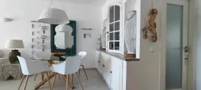 Three Palms Apartment - Image 5