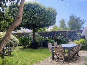 Fisherman's House in Doëlan • Ocean view • Walking to the Harbor and Coves • Serves 8 - Image 3