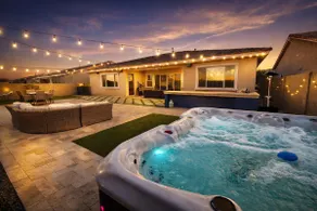 Modern Custom Home in Gated Central Phoenix Community - Image 3