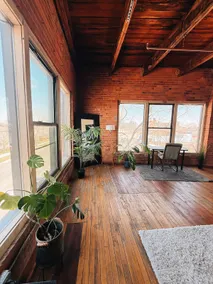 420 Retreat: Downtown Detroit Loft + Parking - Image 4