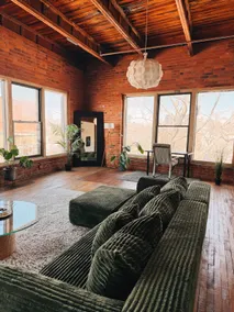420 Retreat: Downtown Detroit Loft + Parking - Image 5