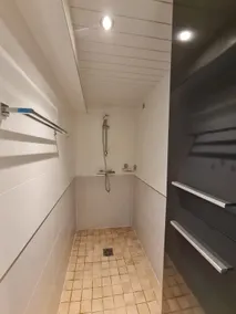 Private studio apartment (60 m2), close to Champagne Ardenne station - Image 3
