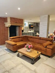 Private studio apartment (60 m2), close to Champagne Ardenne station - Image 2