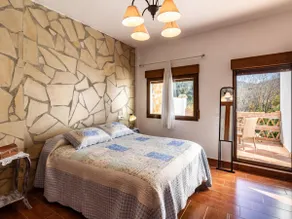 Rustic house with views in the Lecrin Valley - Image 2