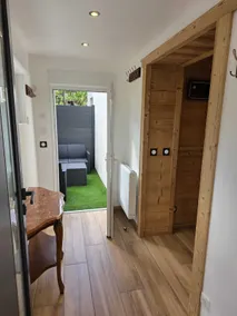 Estudio-Confortable-Baño privado - Image 5