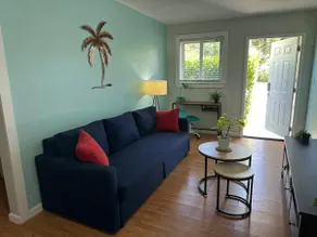 Cute Townhouse close to UM w. free parking+laundry - Image 2
