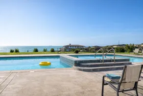 Panoramic Oceanfront Resort Style Condo - Image 2