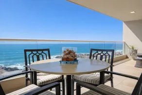 Panoramic Oceanfront Resort Style Condo - Image 4