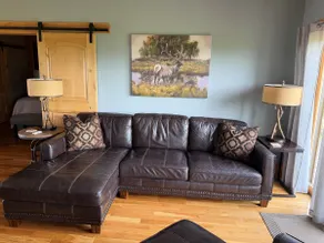 Modern Barn with Panoramic Views. Dogs allowed. - Image 4