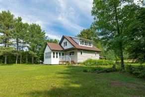 Chalet Le Junior - Waterfront/Private Beach - Image 2