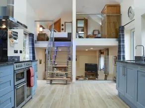 Bluebell Barn - Image 3