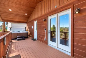 Yellowstone Meadows Lodge+HotTub+WiFi+20m to YNP+AC - Image 5